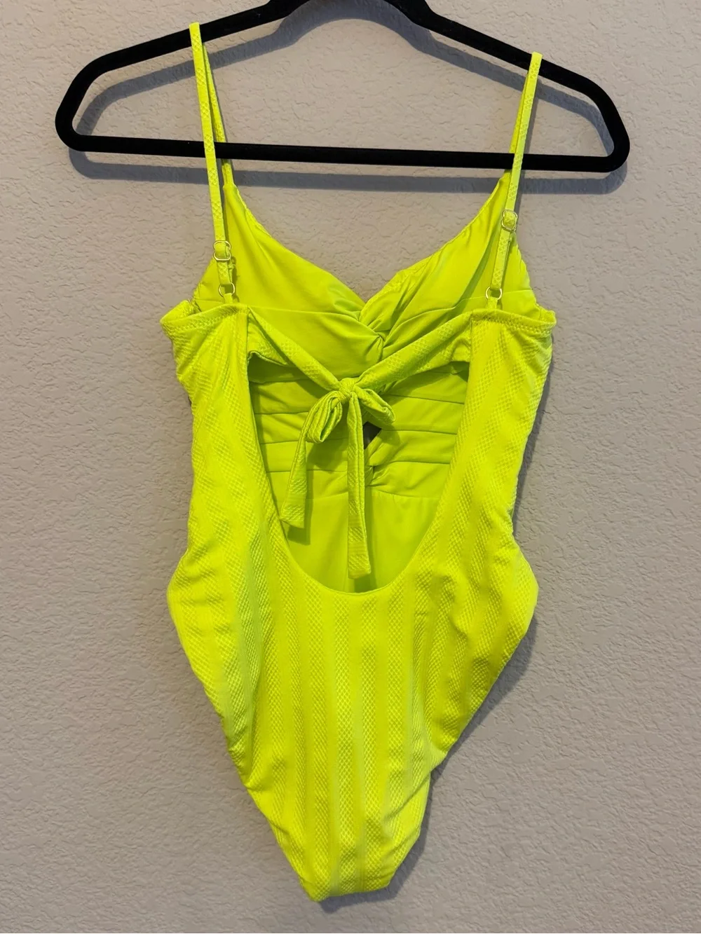 Becca Prima Twist Front One-Piece Swimsuit Zesty Neon Yellow Cutouts Sz S? DESC